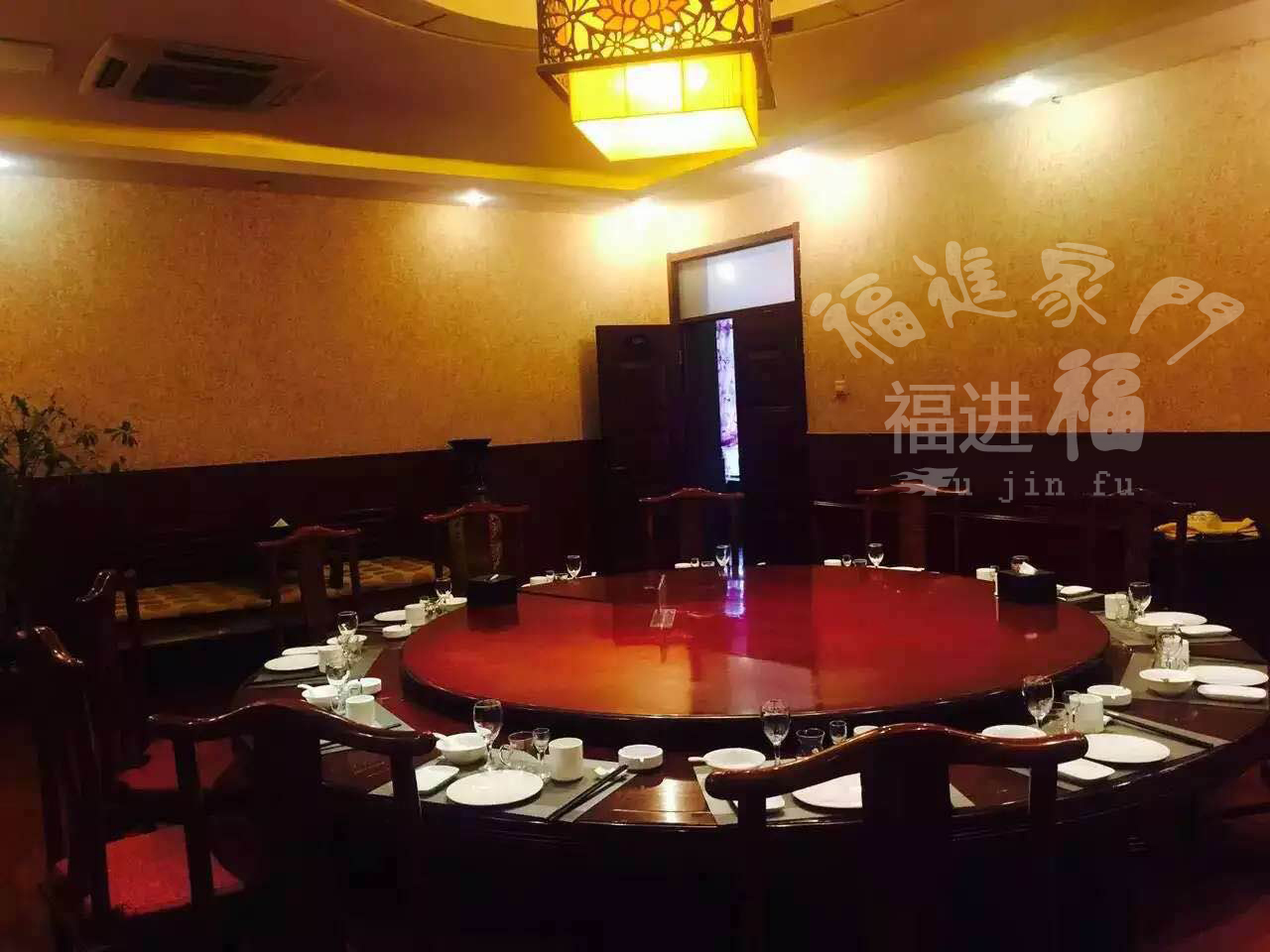 酒店墻面裝修涂料工程免費墊資施工 福進福負離子墻衣免費施工