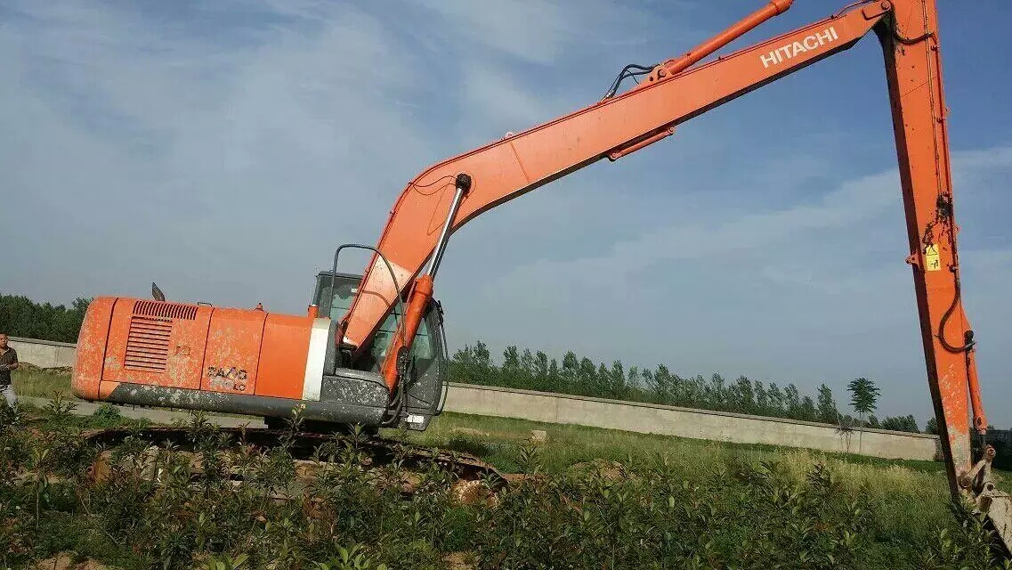 山東挖土機(jī)加長臂工廠